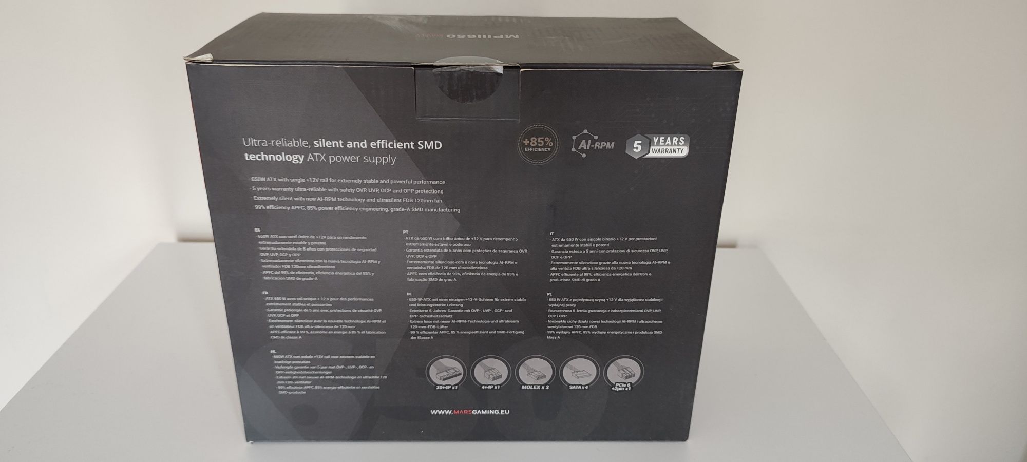 Caixa PC MSI MAG VAMPIRIC e PSU Fonte de alimentação MARS GAMING 650W