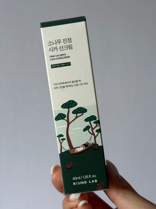 Сонцезахисний крем з екстрактом голок сосни ROUND LAB