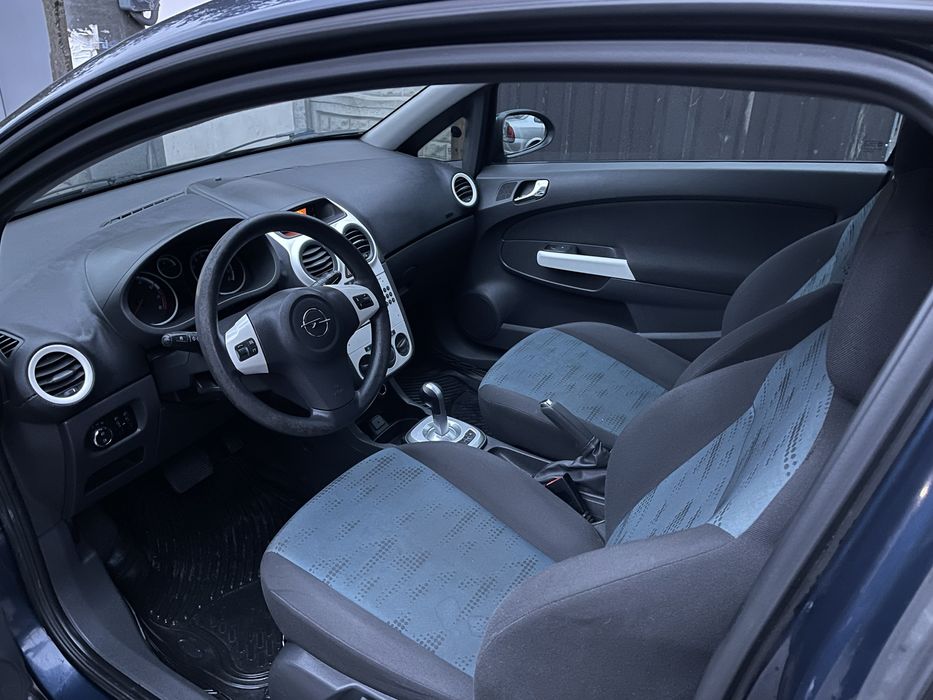 Продам комфортный удобный автомобиль