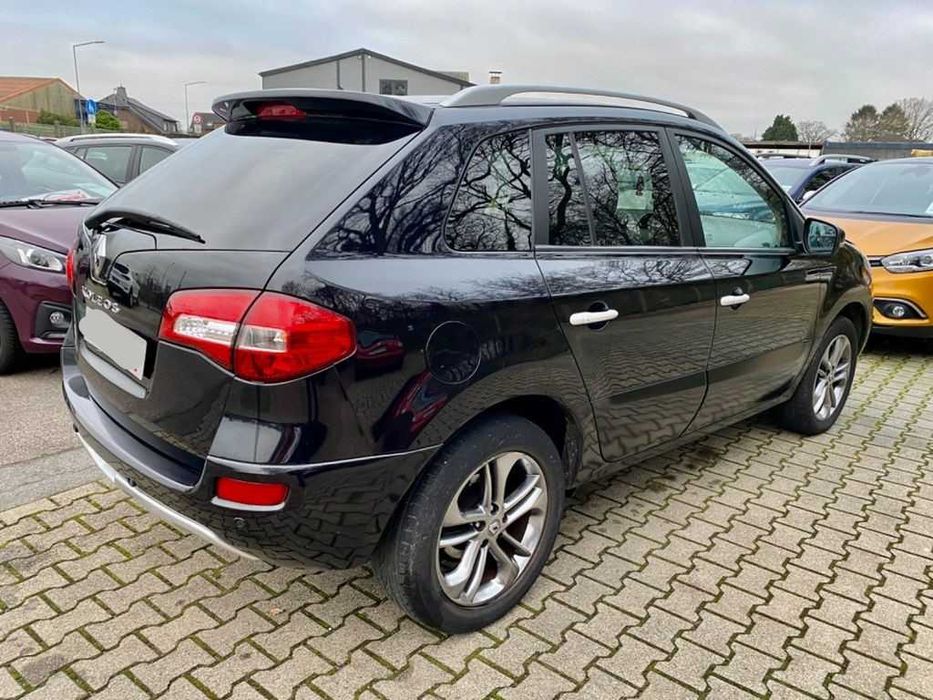 Бампер передній Renault Koleos I запчастини, разборка Рено Колеос 1