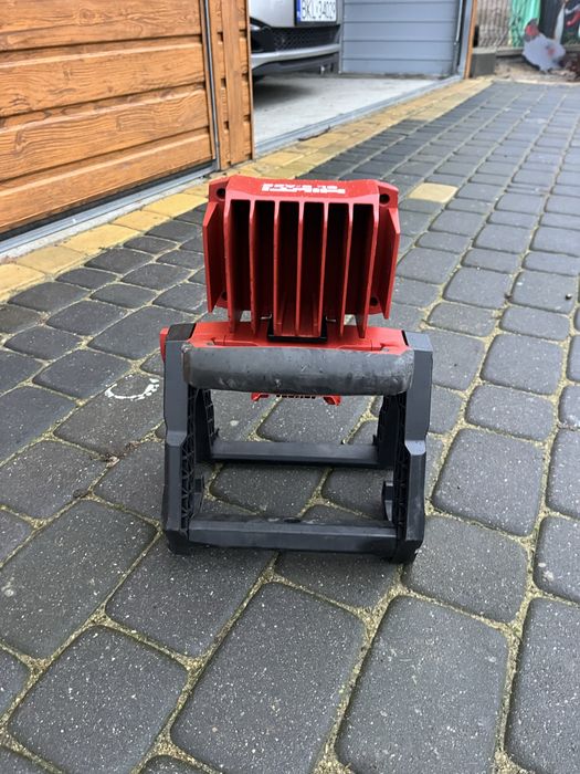 akumulatorowy reflektor LED Hilti SL 6-A22.