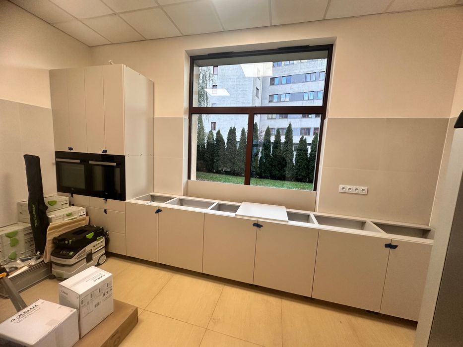 Zabudowa meblowa kuchenna