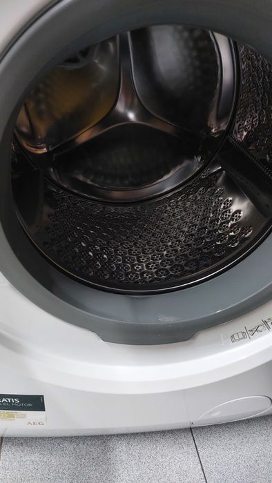 Maquina de Lavar roupa AEG 9kg