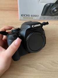 Продаю фотоапарат Canon EOS 600d в подарунок обʼєктив 50mm 1:1,8