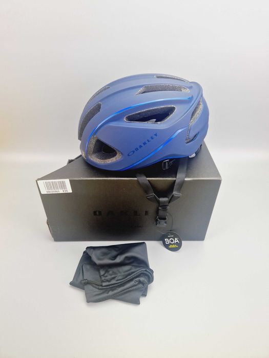 Kask Rowerowy OAKLEY ARO3 LITE roz. L 56-60