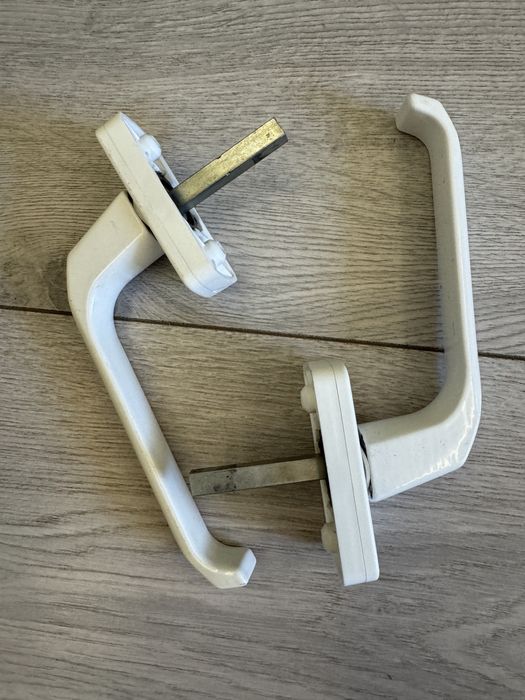 Дверна ручка 4 см глибина