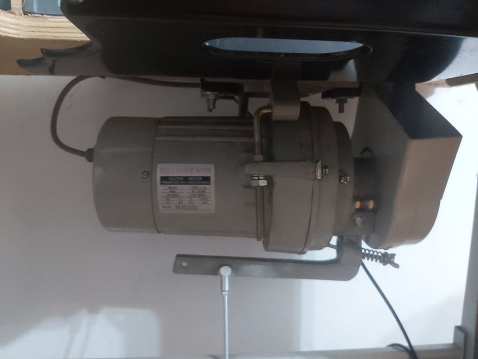 Máquina de costura