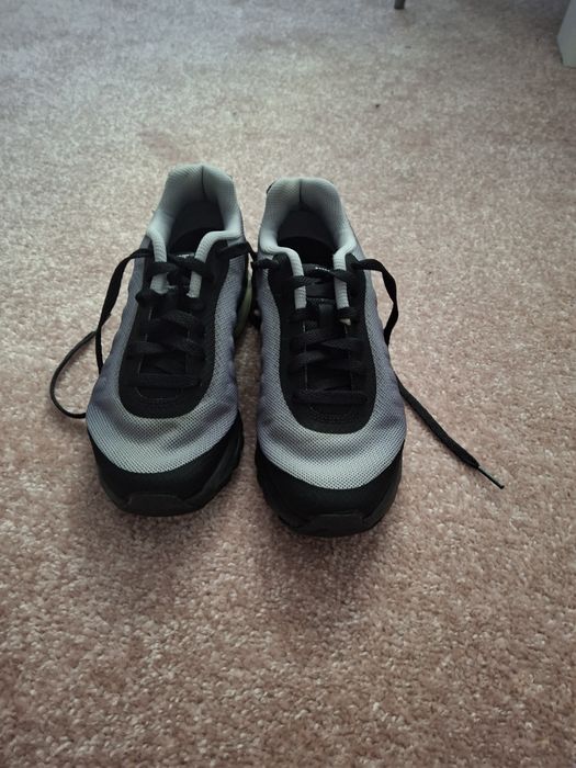 Sprzedam buty nike rozmiar 35,5