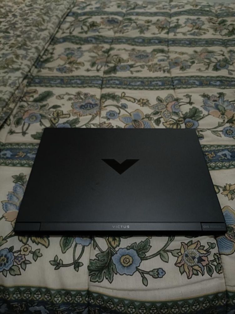 Vendo computador com garantia