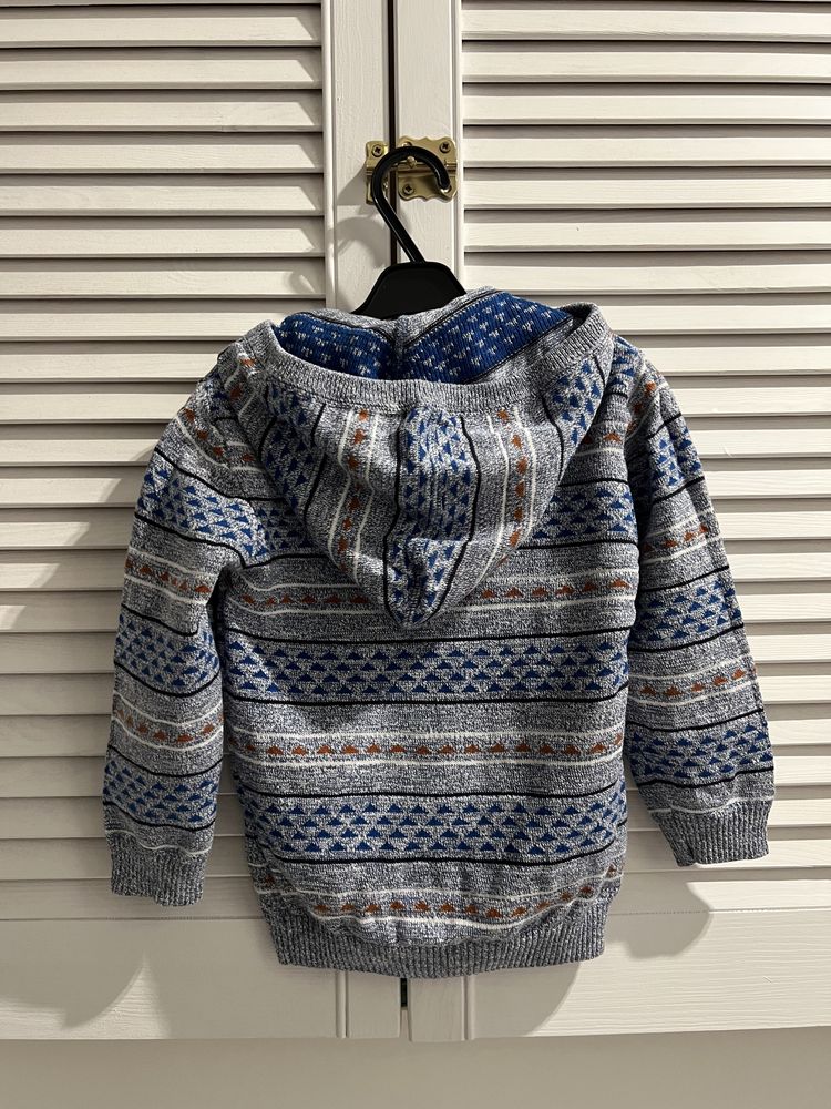 Sweter chłopięcy H&M r.92 wzorki paski