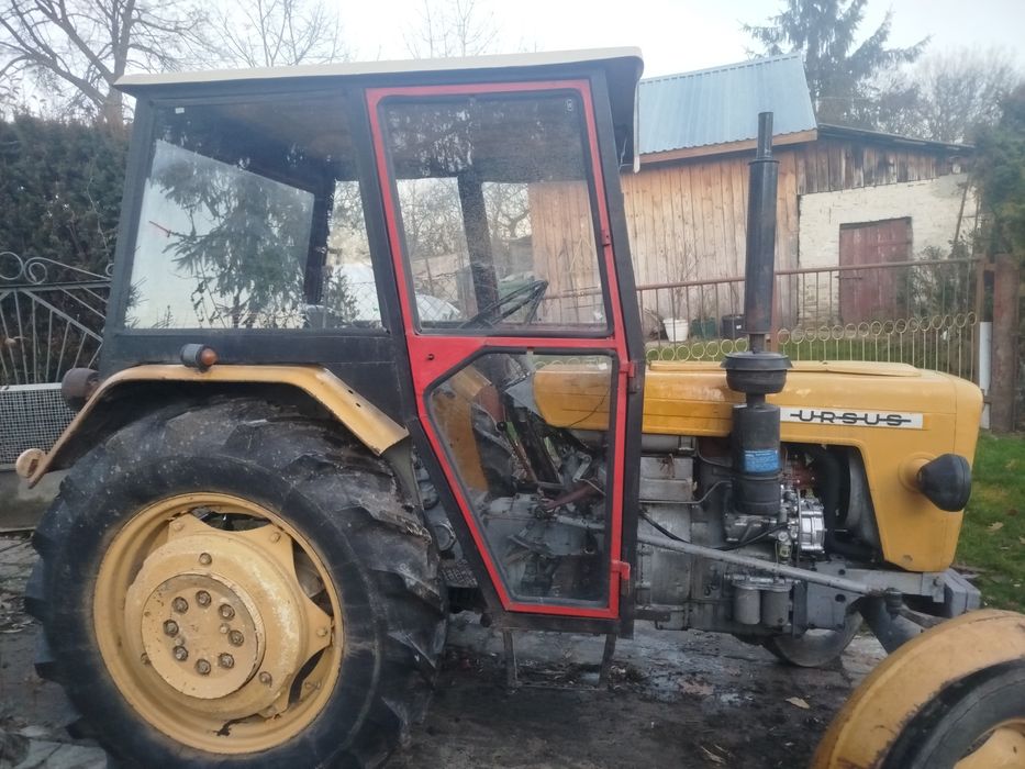 Ciągnik rolniczy Ursus C-330M, 1988 rok produkcji