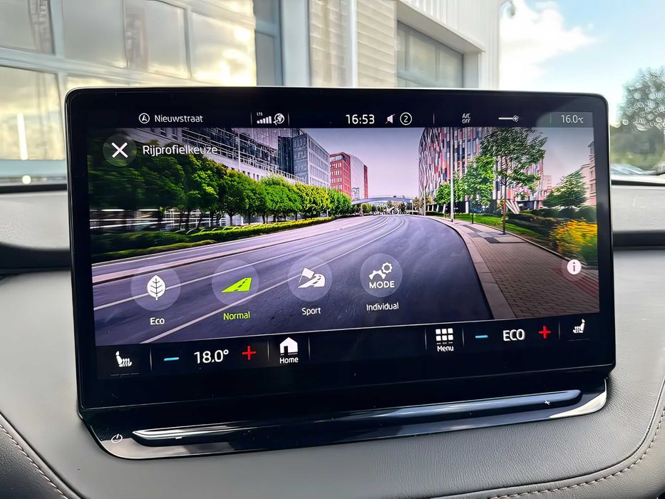 Skoda Enyaq      2022