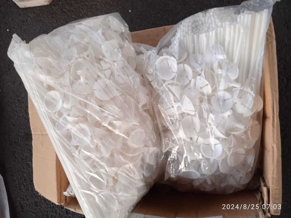 400 Varetas + Suportes para balões 40 cm
