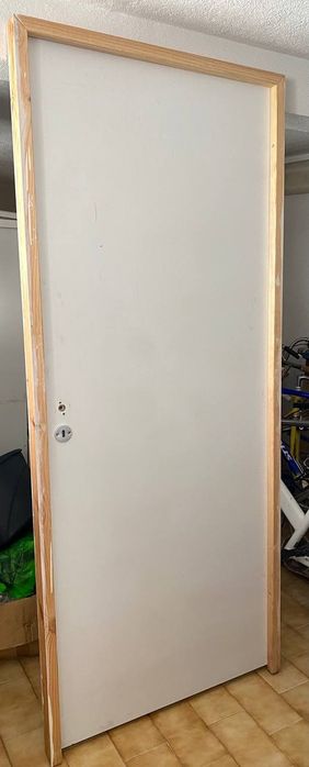 Porta interior 2.08x 0.88cm  x4