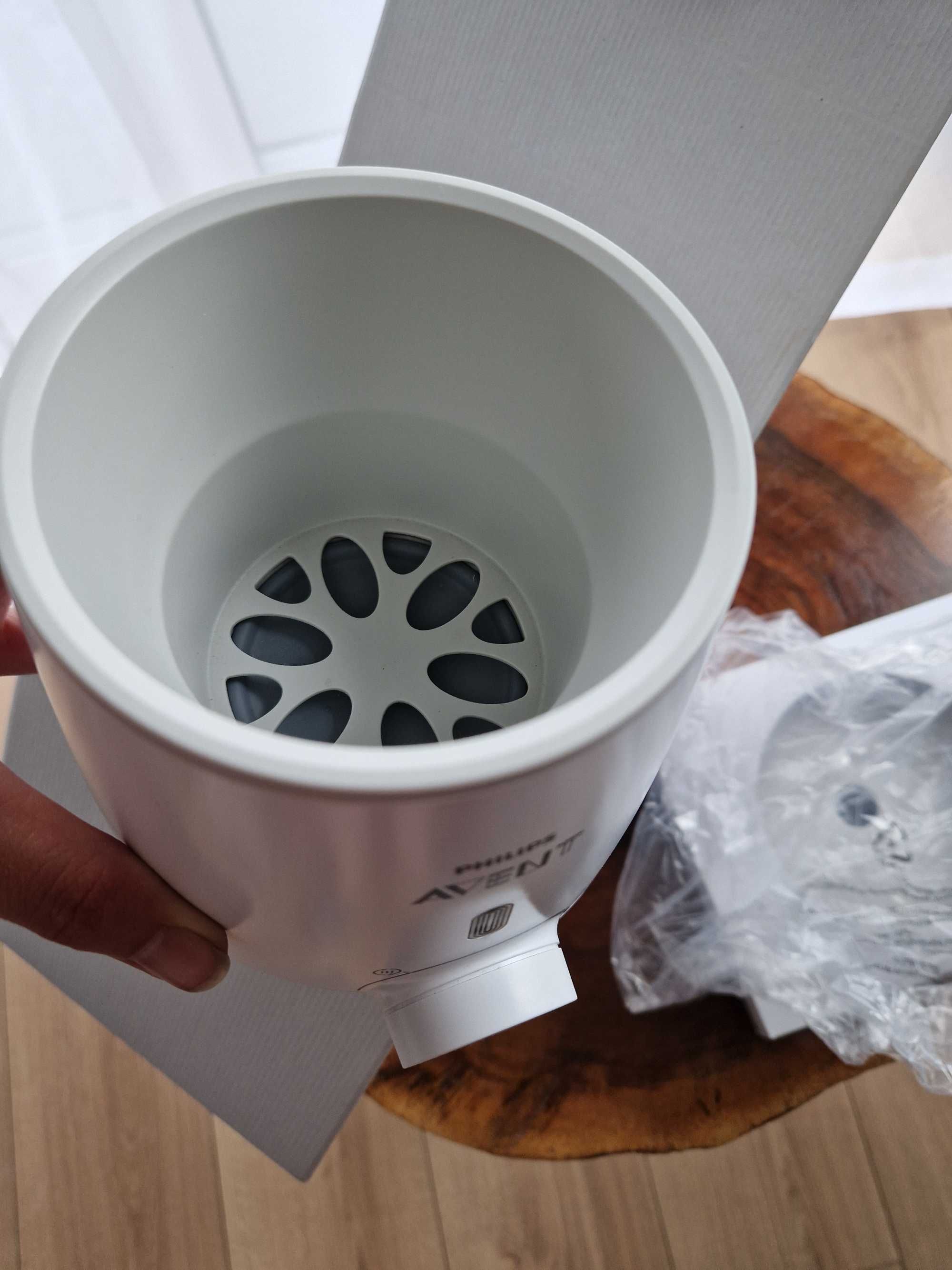 Nowy podgrzewacz avent SCF355