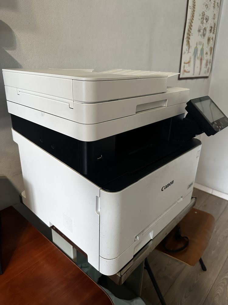 Кольоровий прінтер/сканер/ксерокс Canon i-senys mf6556cdw