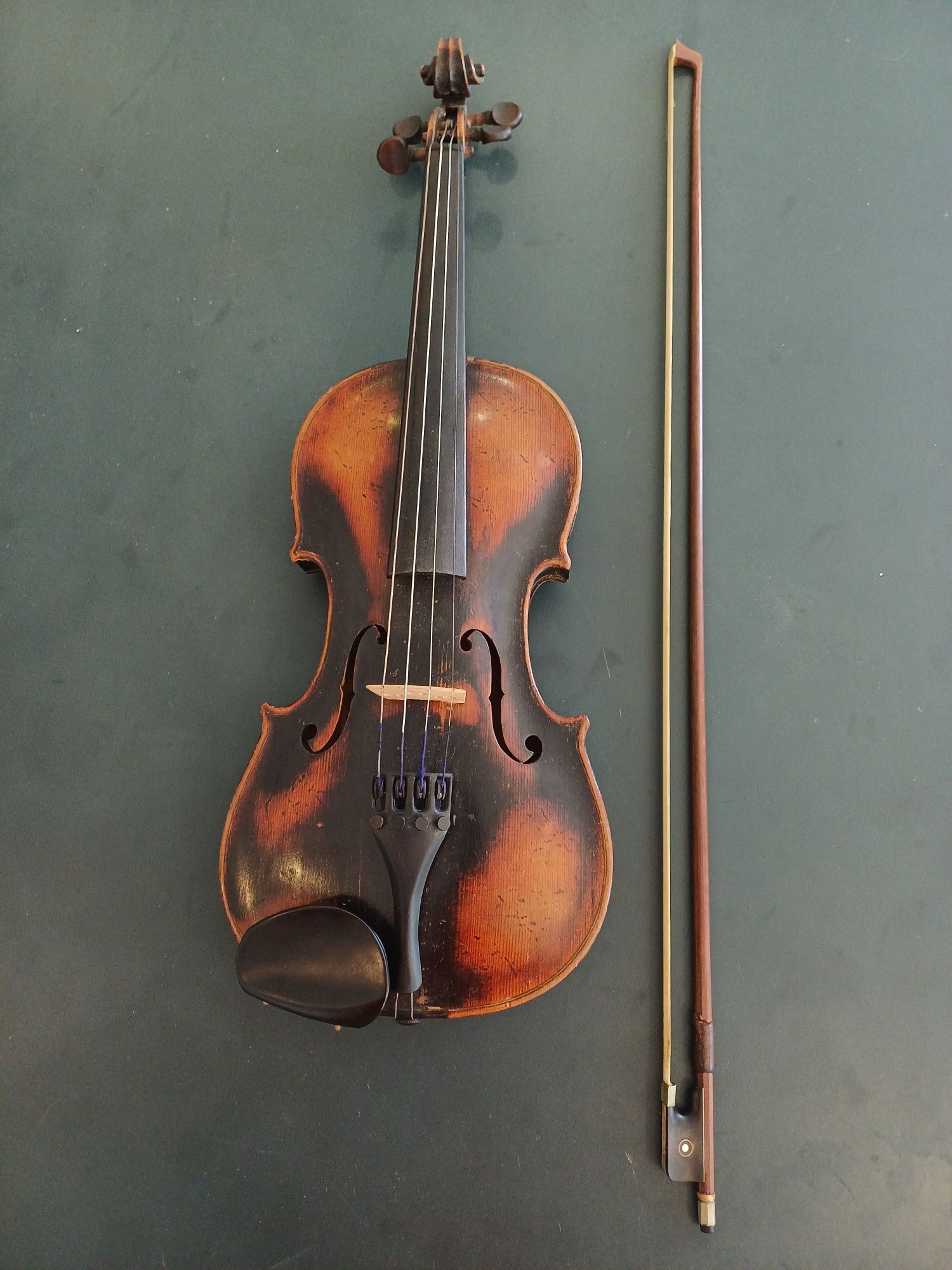Скрипка 1920р. Скрипка шінделяра
