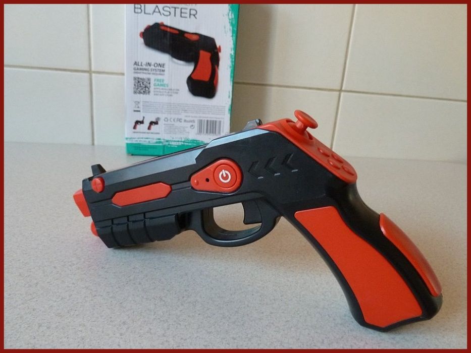 Pistolet do Smartphona z 4-kierunkowym kontrolerem ruchu.