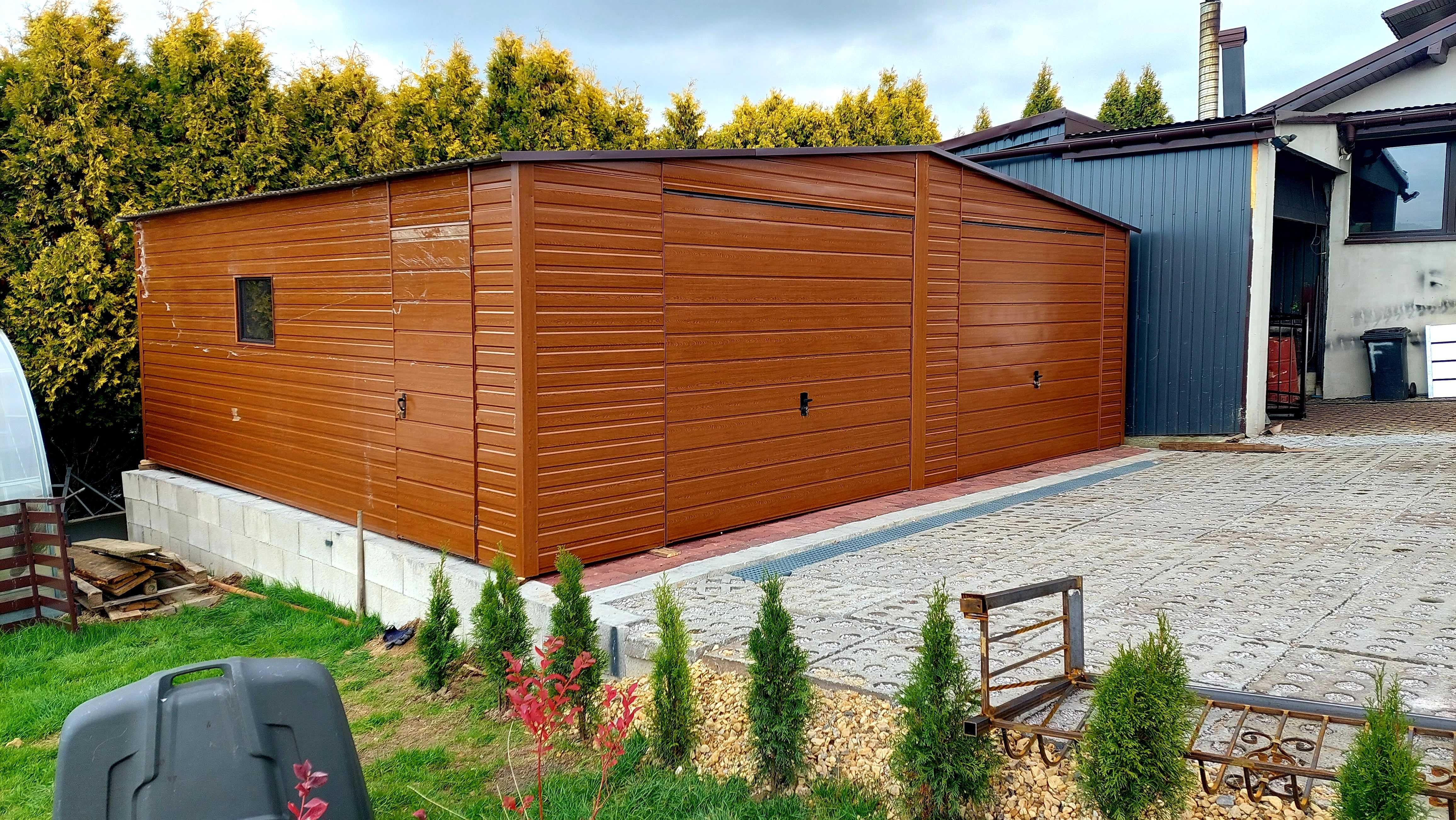 Garaż blaszany drewnopodobny 6x6