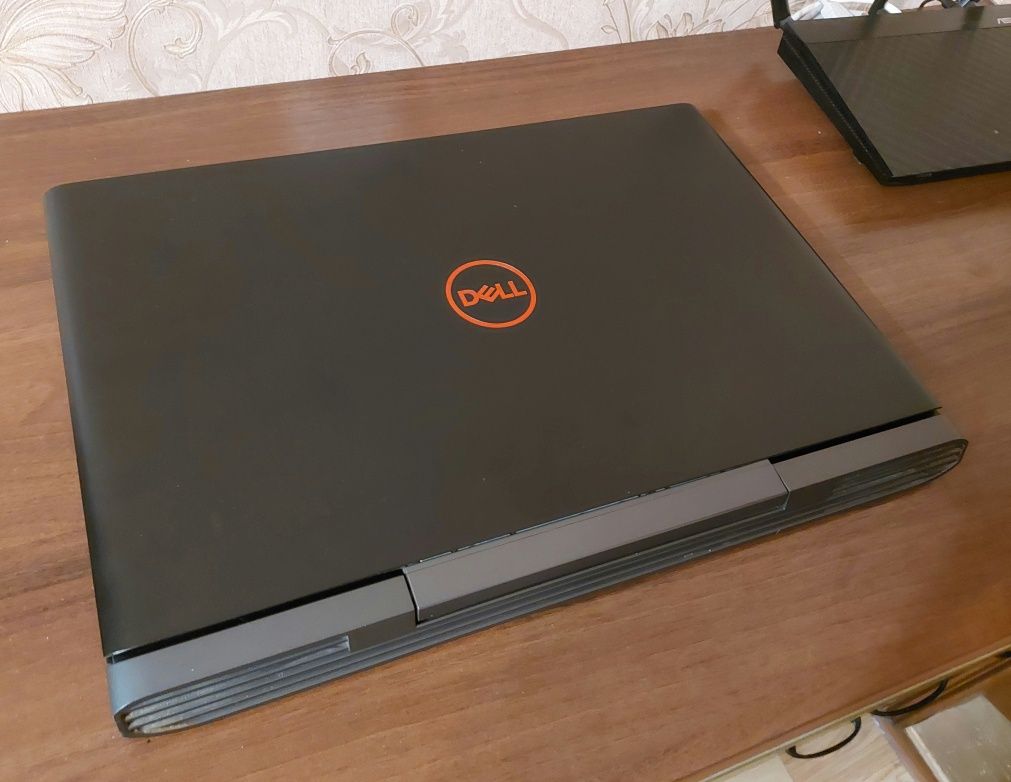 DELL Inspiron 15 7000 Gaming