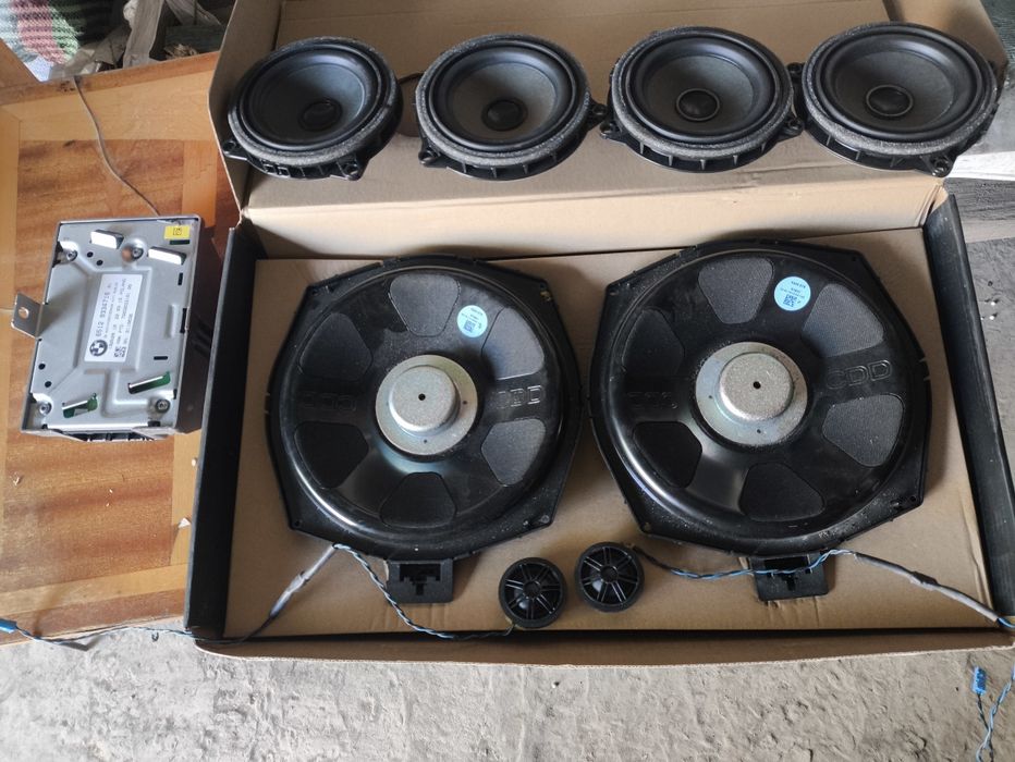 Комплект акустики BMW F30 F31 підсилювач та динаміки