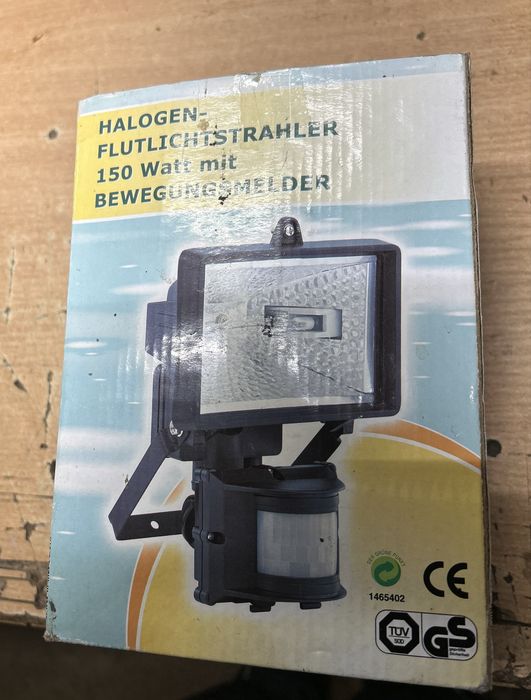 Halogen z czujką