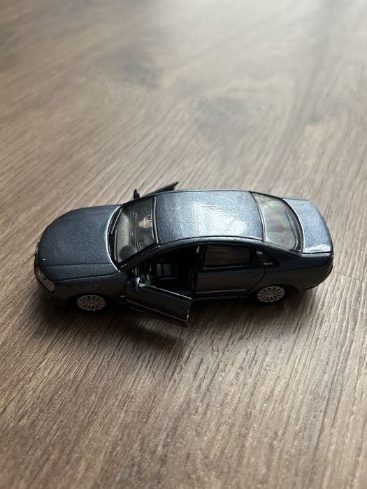 Audi a8 model w skali