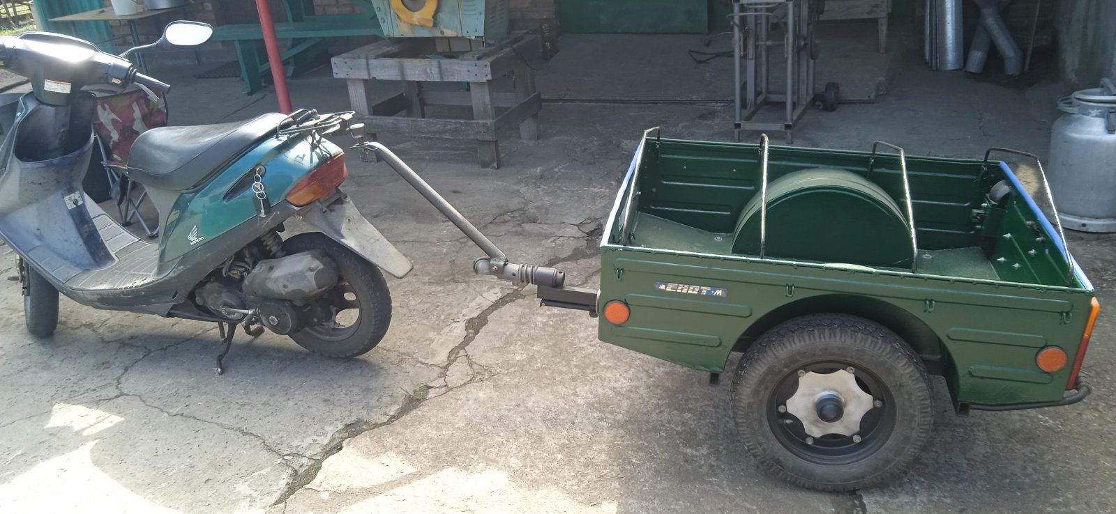 Причіп до скутера