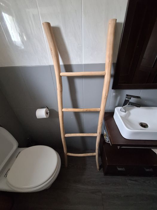 Escada toalheiro