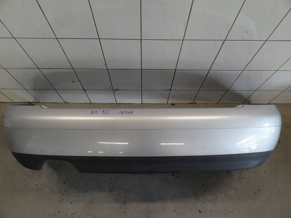 Audi A4 lift LY7W Sedan Zderzak tył Tylny