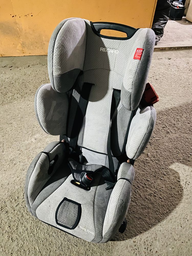 Автокрісло recaro young sport