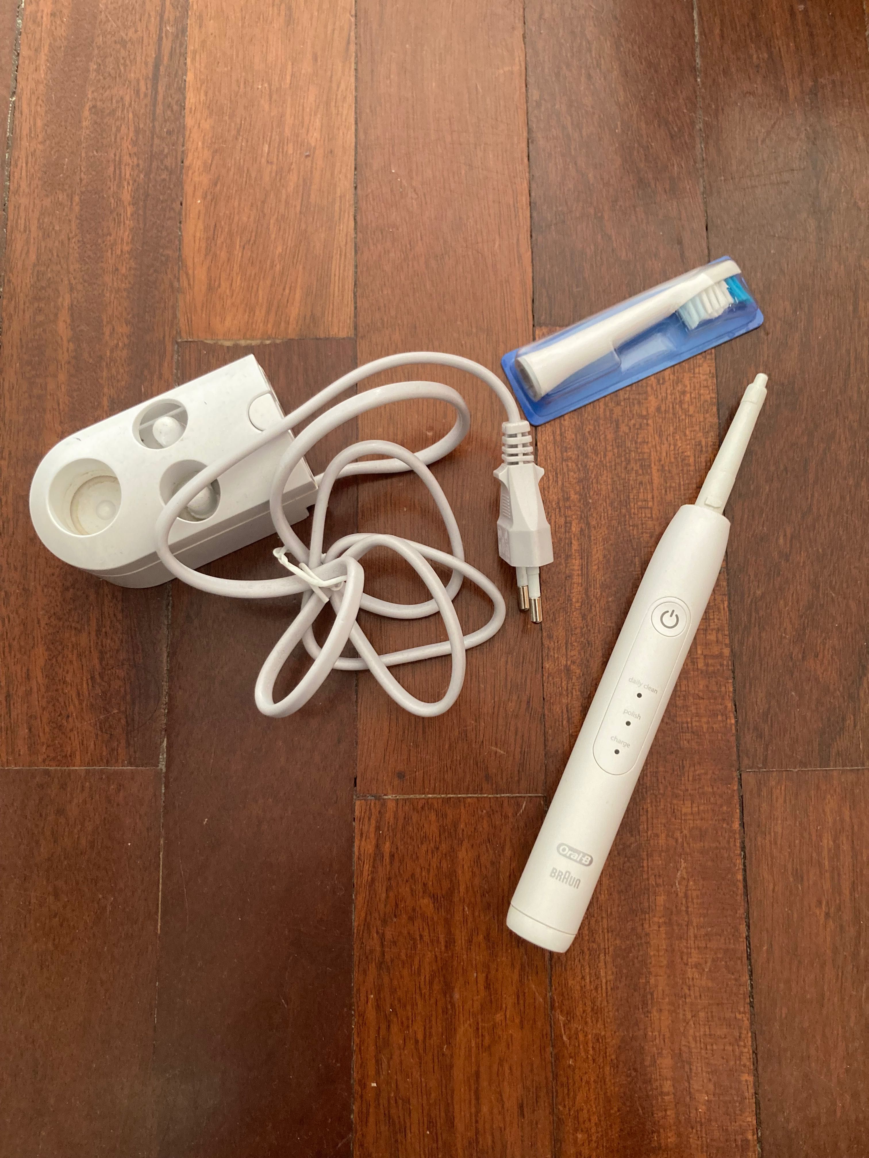Escova dentes elétrica Oral-B