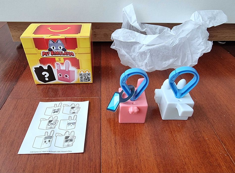 Brinquedo Pet Simulator - Coelho e Gato