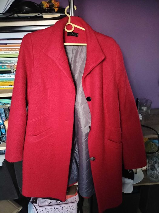 Płaszcz czerwony roz.XL