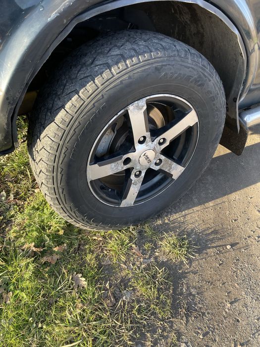 Продам ниву 2016рік