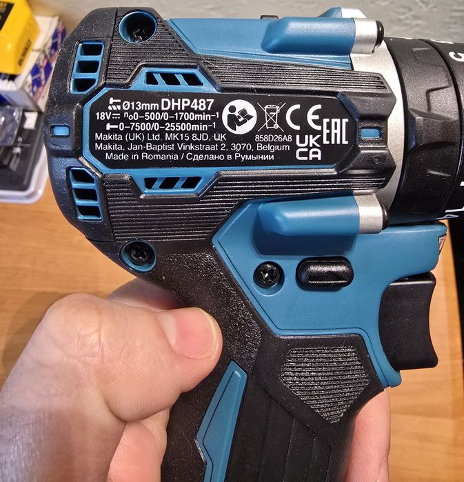 Makita DHP487 ударний шуруповерт, оригінал, Англія.