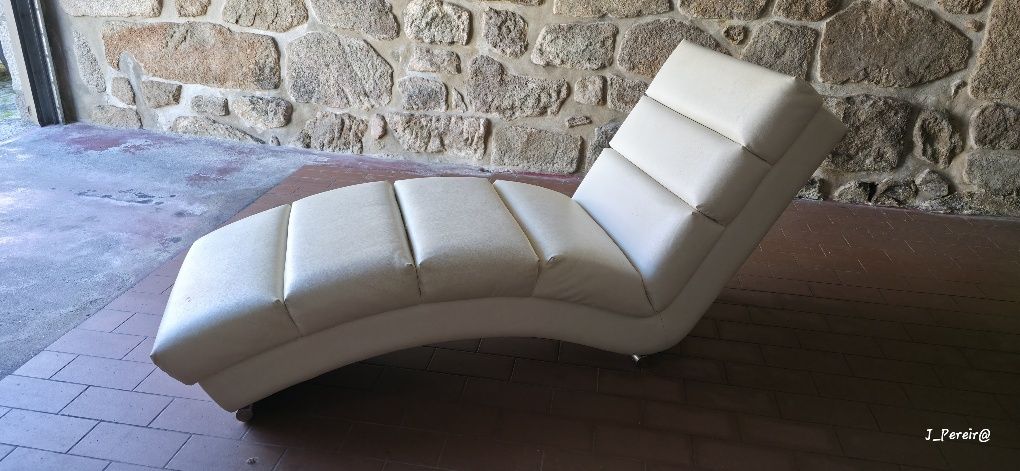 Chaise longue moderno