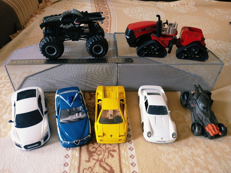 Модели машин ,Автомобили старая Англия ,Танки