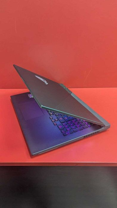 Ігровий ноутбук : Asus Rog Strix G17  / RTX3080