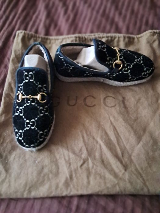 Gucci лоферы женские