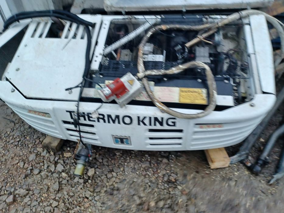 Agregat Termo King  Ts 300 w bardzo dobrym stanie transportem