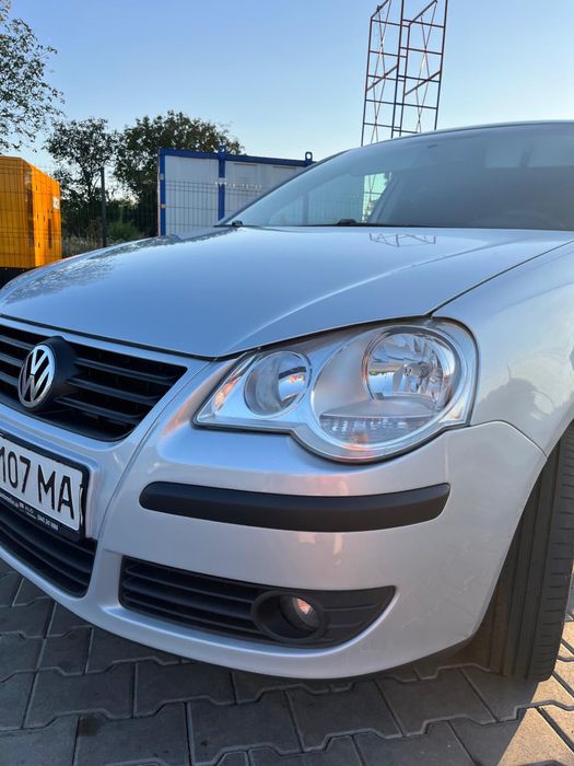 Volkswagen Polo, 2008, сірого кольору,  механіка 5  дверка,  бензин,..
