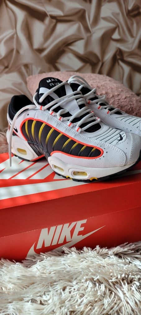 Obniżka ceny!Air Max Tailwind IVNowe buty Nike roz