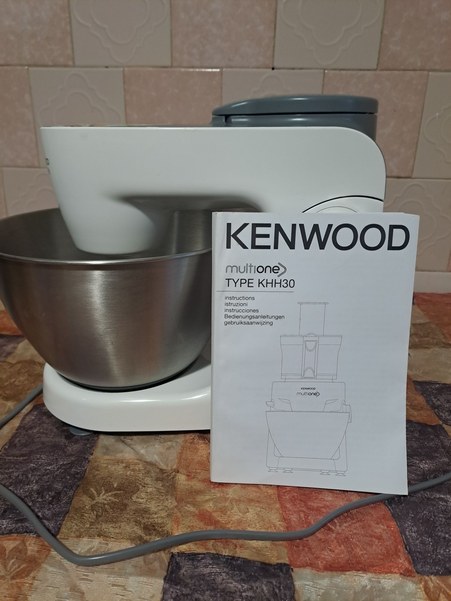 Кухоная машина kenwood