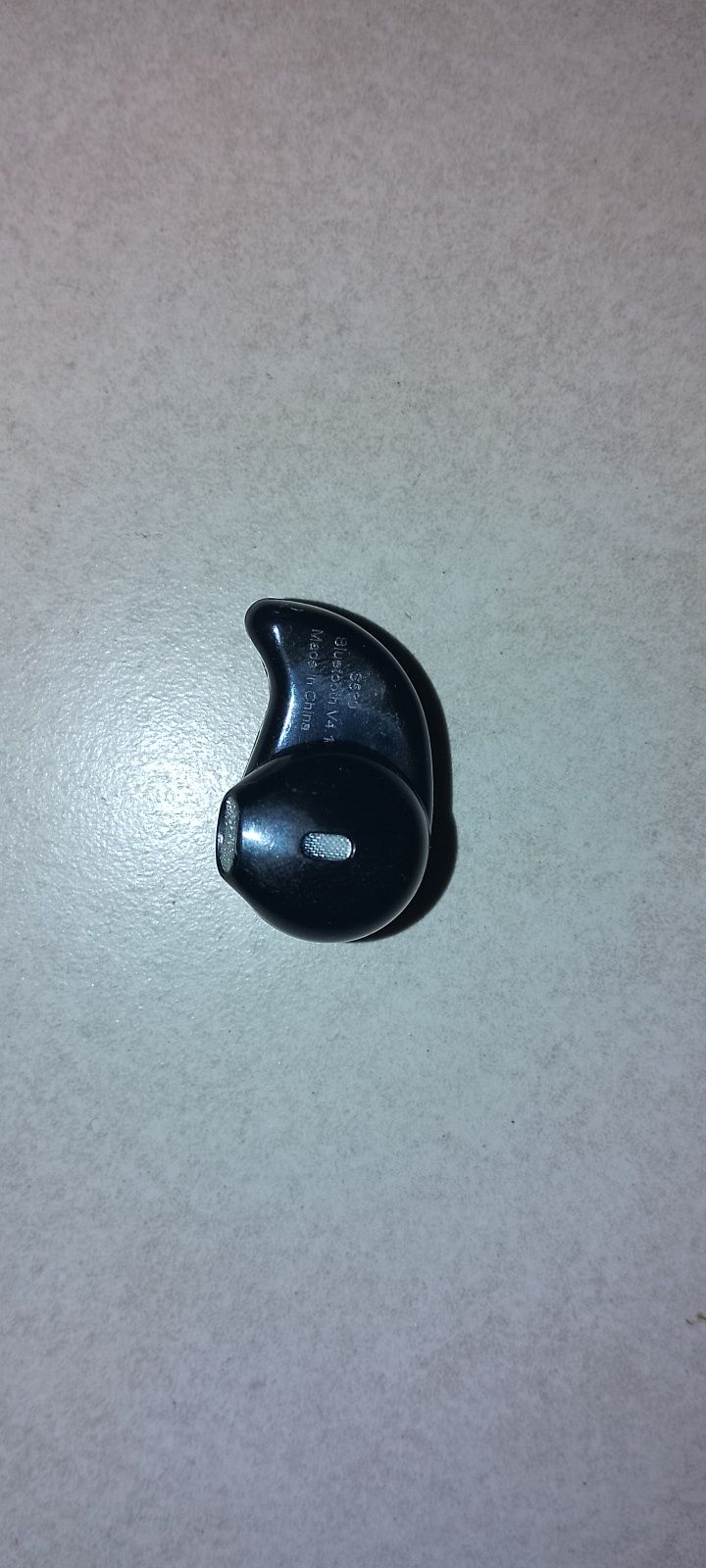 Auricular sem fios novo