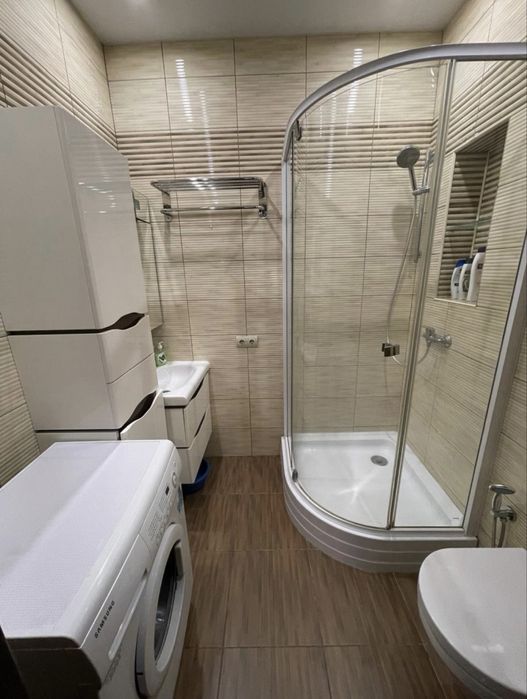 Сдам отличную гостинку в центре, Дарвина 16