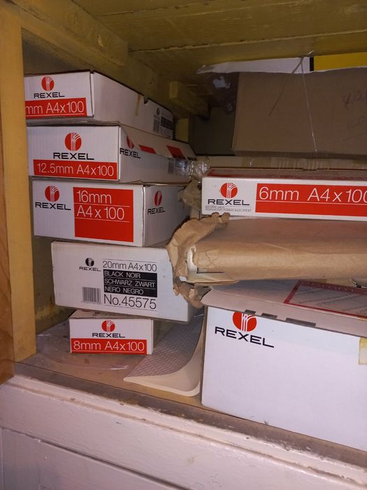 Продам пружинки пластиковые 50 мм для переплета  биндером