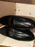 Buty na obcasie zamszowe