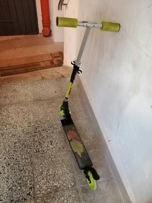 Hulajnoga dziecięca.