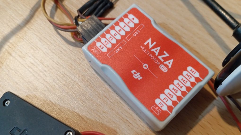 DJI naza m lite ( na V2 ) + GPS + osd